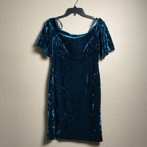 Eliza J Womens 8 Green Velvet Evening Cocktail Knee Length Dress Off The Shoulde